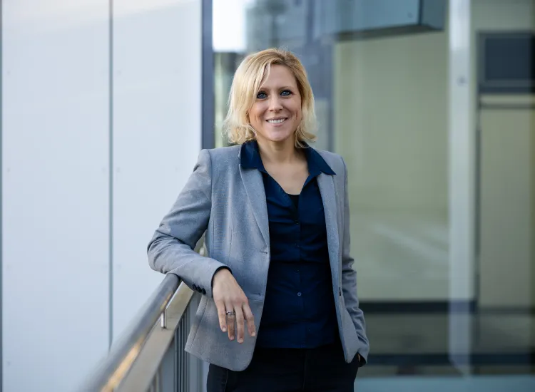 Porträt der Biologin Linda Weiss 